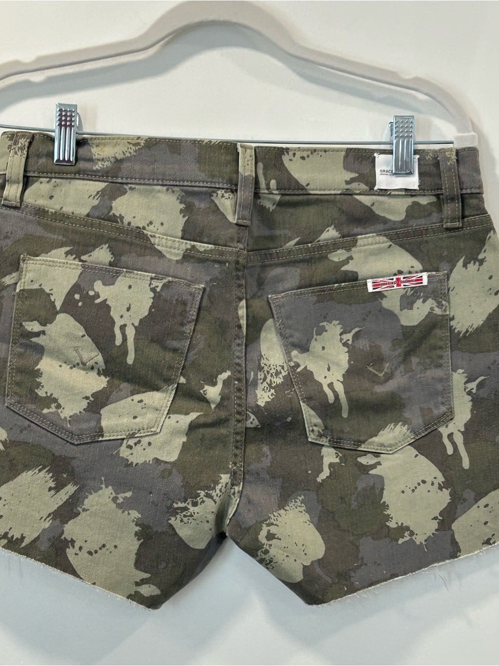 Hudson Jeans Olive & Dark Green Camo Denim Shorts EUC
